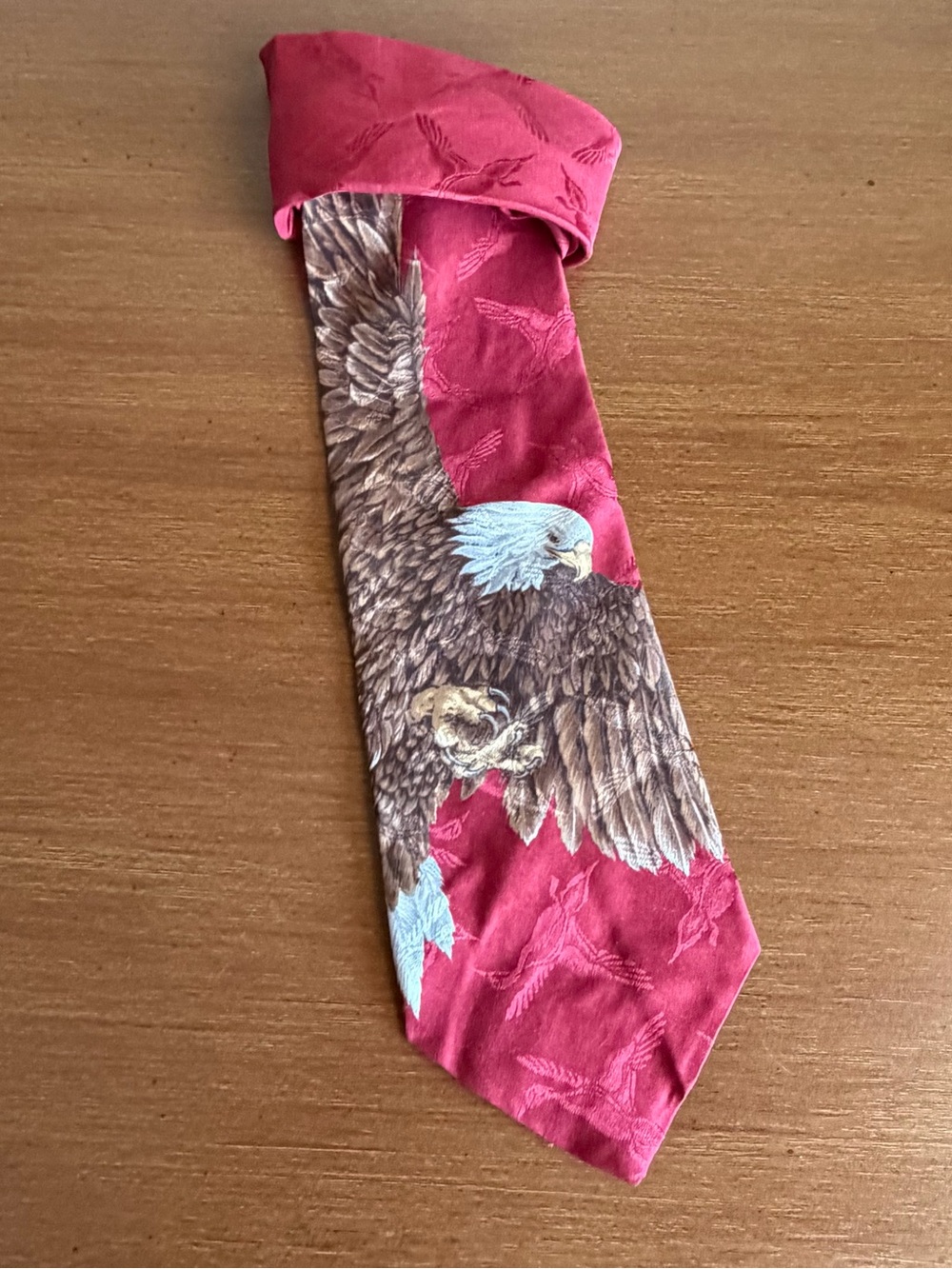 Vintage 1990s Field & Stream Red American Bald Eagle 100% Silk Novelty Necktie